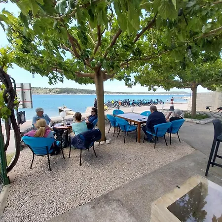 Puntica 5 Person Rab 아파트 라브